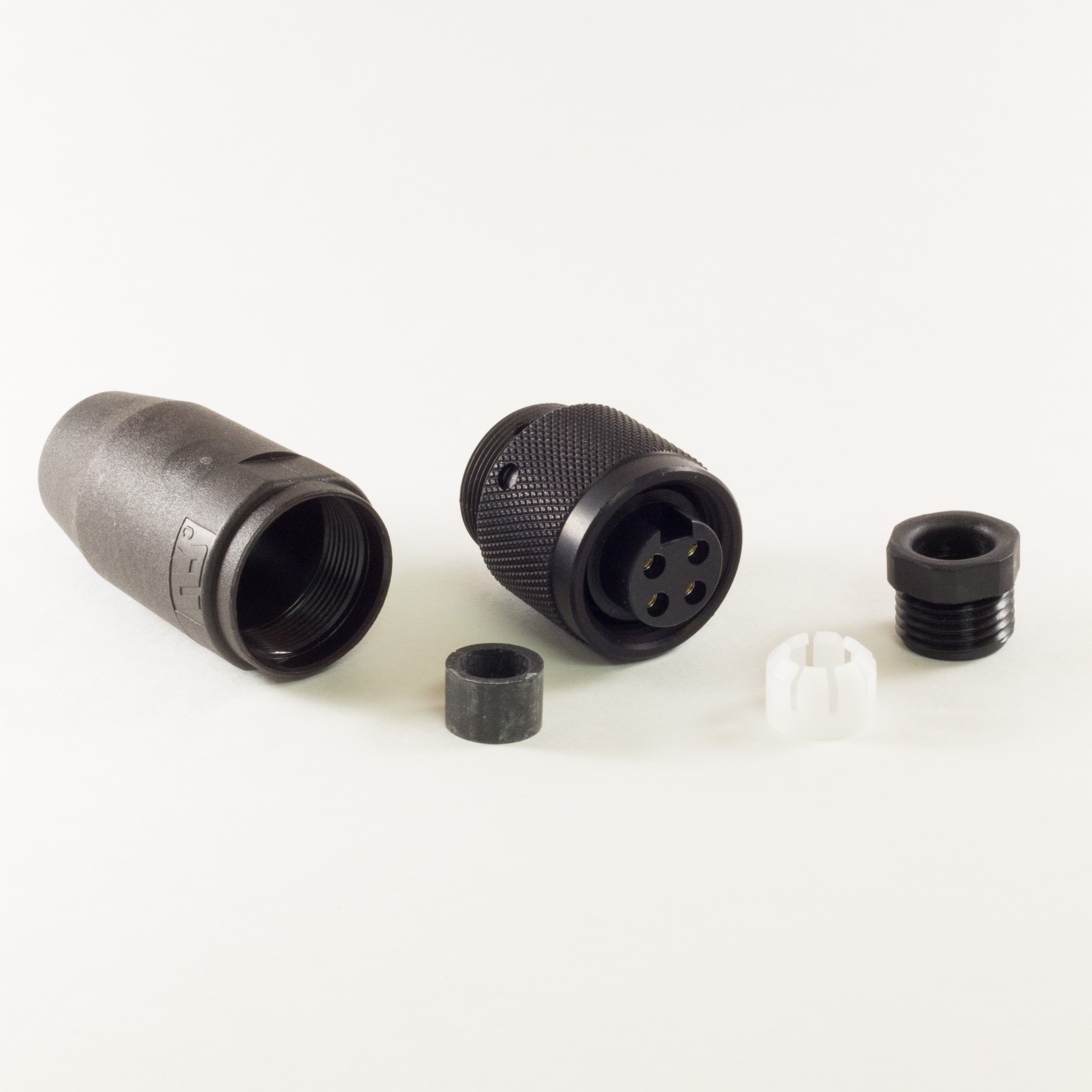 216KR11 NC032